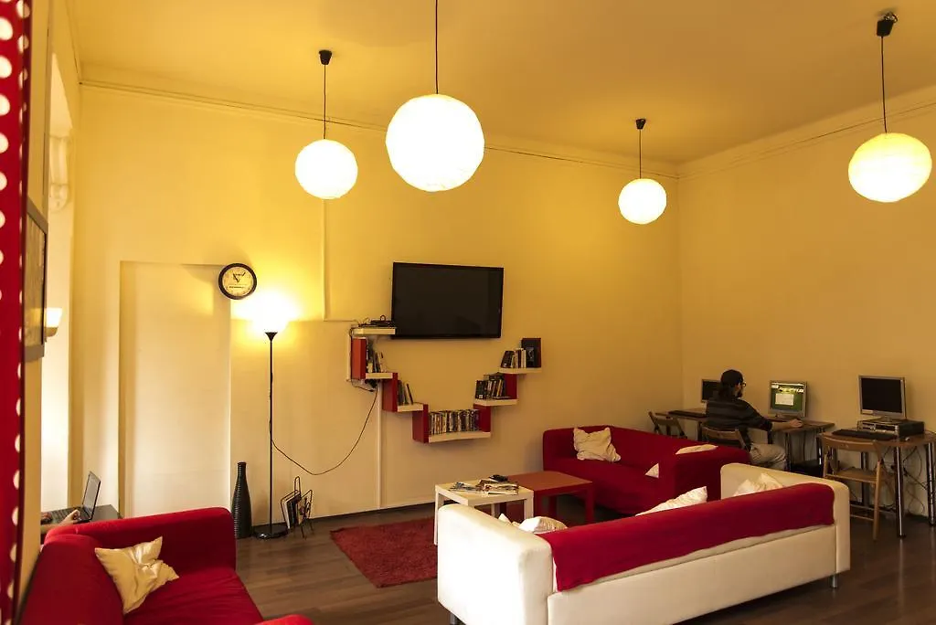 Hostel Yellow-1